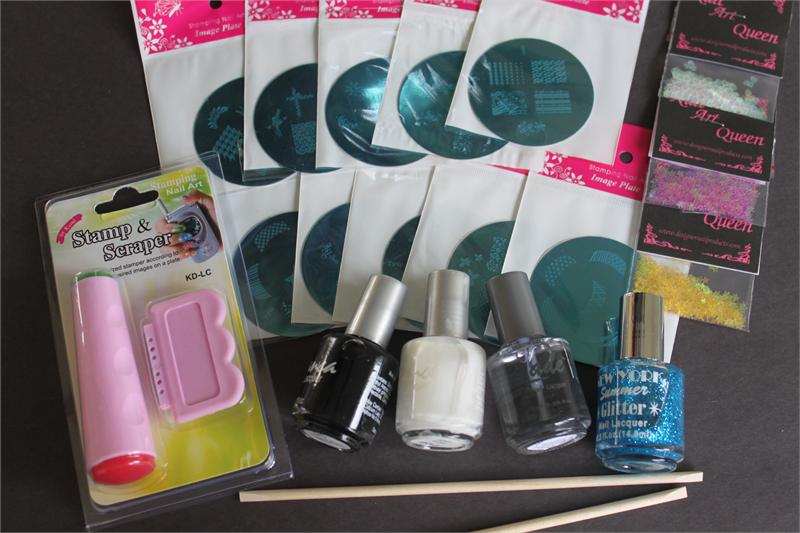 8. Nail Art Kit with Stamping Plates - wide 10